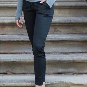 Unwind Joggers